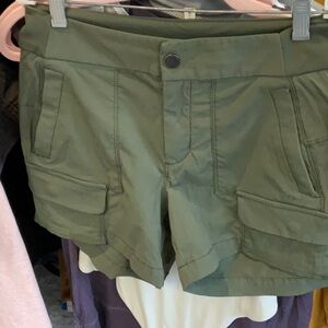 Athleta Forest Green Women's Cargo Shorts